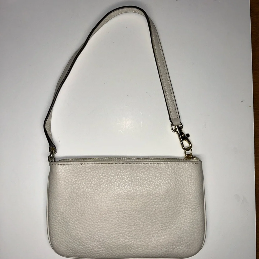 Michael Kors Cream Zip wrist Wallet
